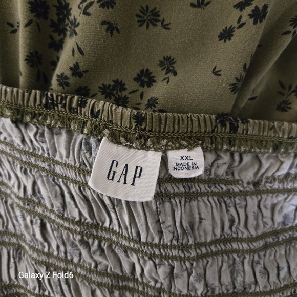 GAP Jumpsuit XXL Green Floral Smocked Wide Leg Rayon Pockets Casual Summer‎ - Picture 4 of 9